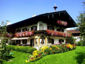 Отель Gästehaus Restner - Chiemgau Karte  Инцелль